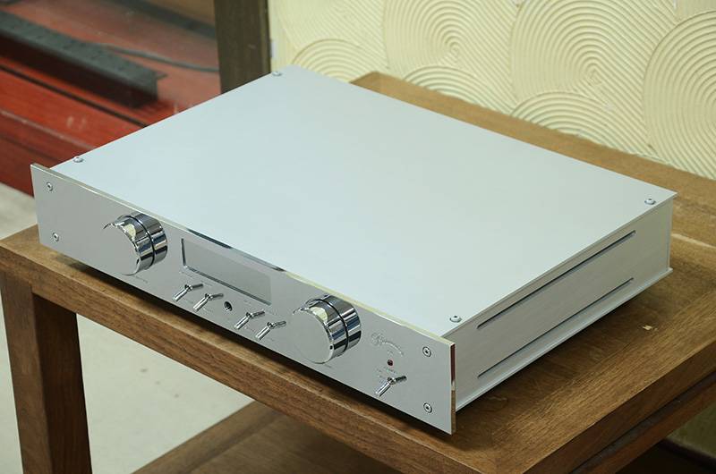 德國 柏林之聲 Burmester 011 前級 放大器