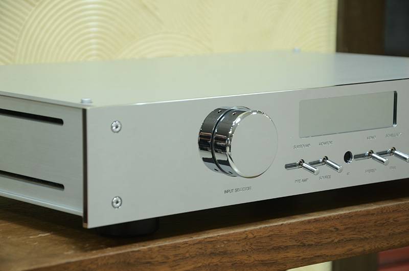 德國 柏林之聲 Burmester 011 前級 放大器