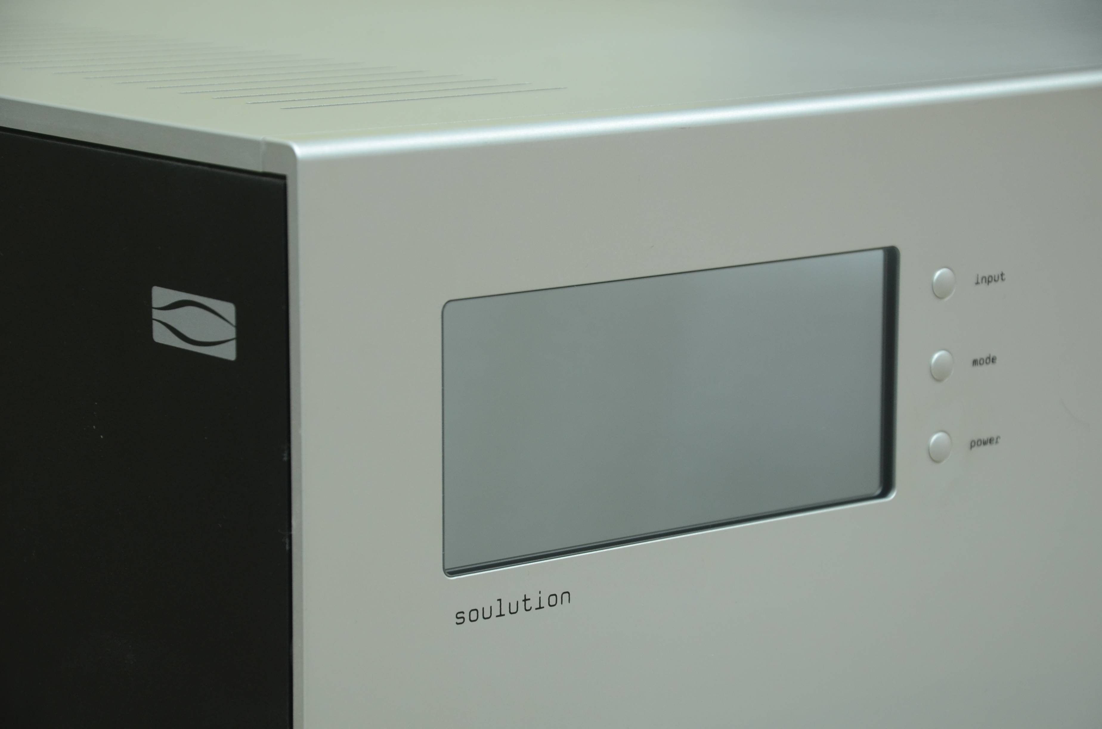 瑞士 登峯 soulution 710 旗艦立體聲後級功放