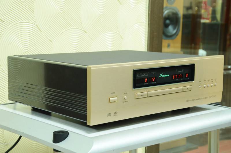 金嗓子 Accuphase DP-560 CD/SACD 播放器