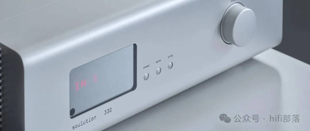 瑞士 登峯 Soulution 330 &ndash; 把旗艦技術裝進綜合擴音機中