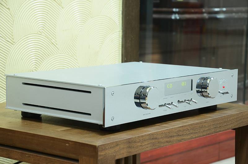 德國 柏林之聲 Burmester 011 前級 放大器