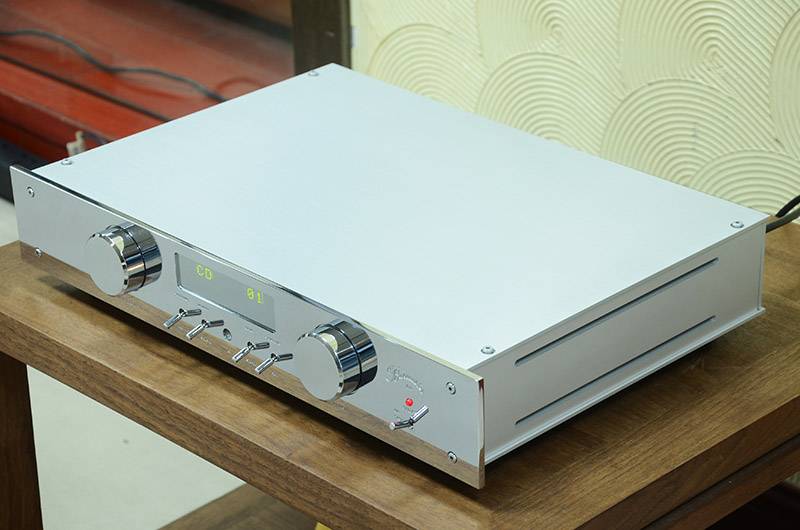 德國 柏林之聲 Burmester 011 前級 放大器