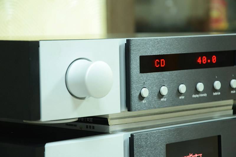 馬克 Mark Levinson NO.52分體電源前級放大器