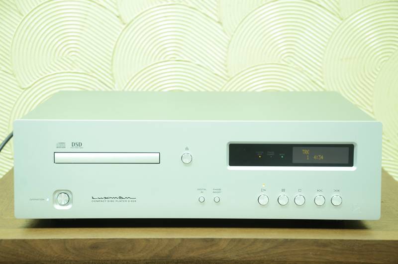 日本 Luxman 力仕 D-03X CD機