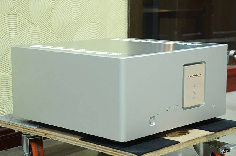 日本 力仕 Luxman M-800A 旗艦級後級功放
