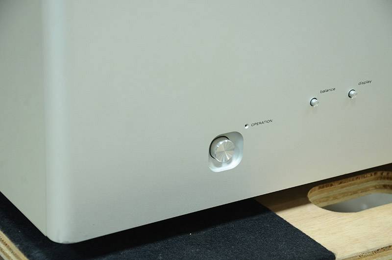 日本 力仕 Luxman M-800A 旗艦級後級功放