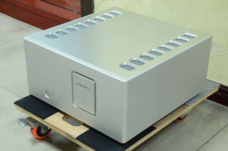 日本 力仕 Luxman M-800A 旗艦級後級功放