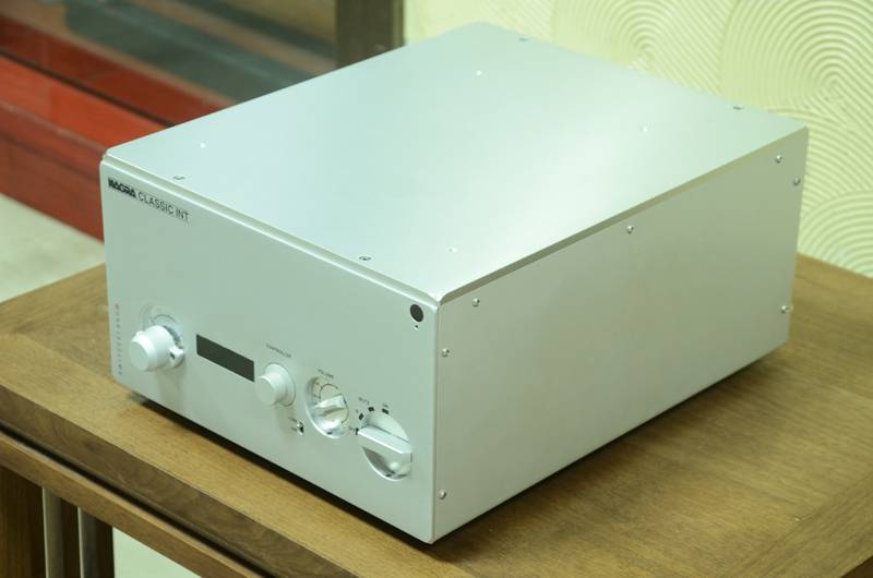瑞士 南瓜 NAGRA CLASSIC INT 合併機功放