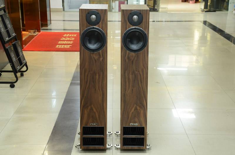 英國 PMC Twenty5 24i 落地音箱