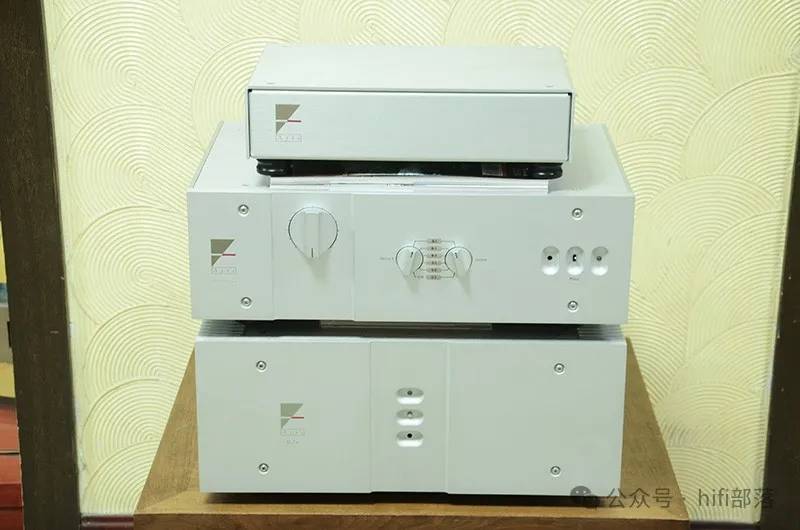 美國藝雅Ayre K-1XE + V-1XE旗艦前後級功放