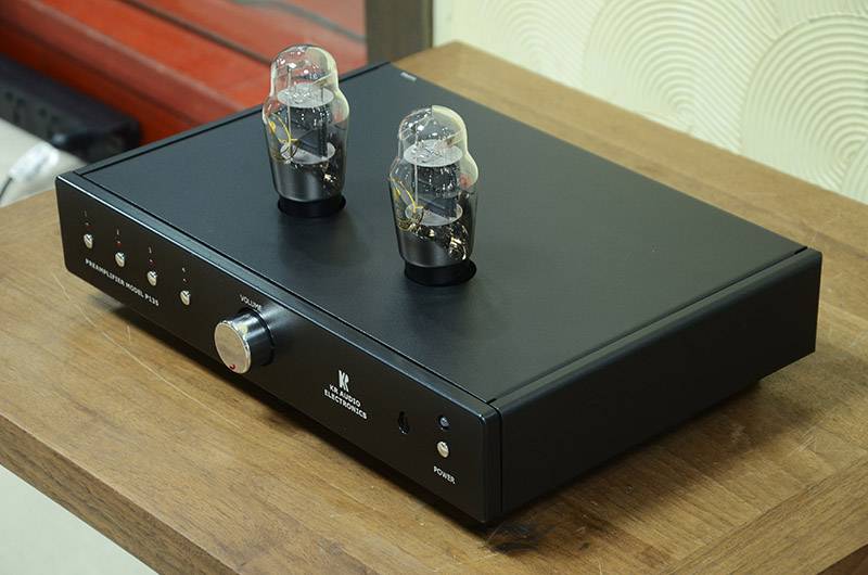 捷克 KR Audio P135 電子管前級功放
