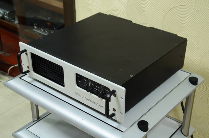 英國 MC2 Audio 數字控製放大器