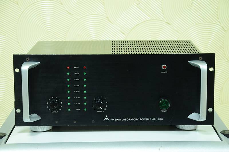 瑞士 FM Acoustics FM800A 立體聲后級功放