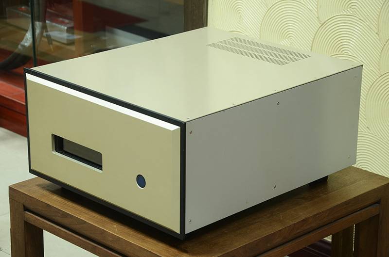 瑞士 FM Acoustics FM811 立體聲后級功放