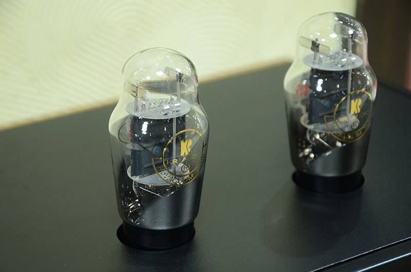 捷克 KR Audio P135 電子管前級功放