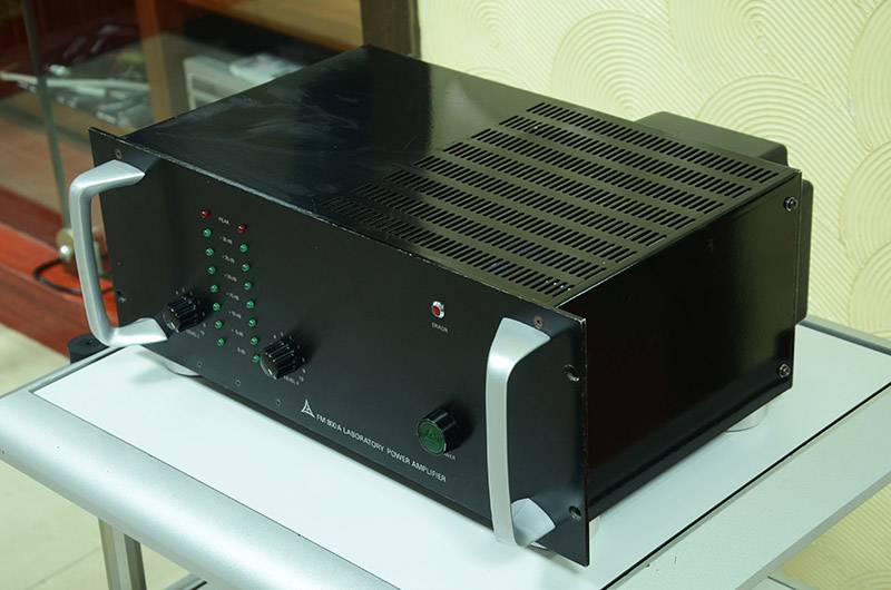 瑞士 FM Acoustics FM800A 立體聲后級功放