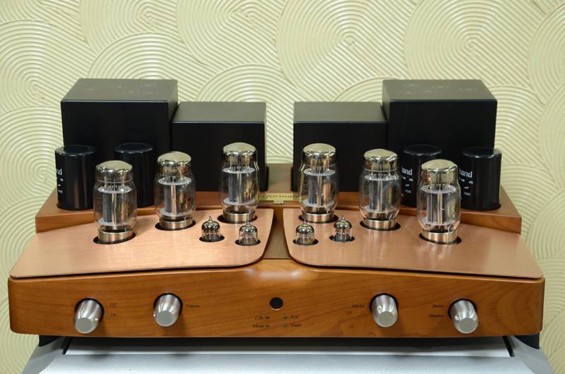 義大利 聲韻 Unison research 優力聲 Performance演奏曲週年紀念黃金限版膽機