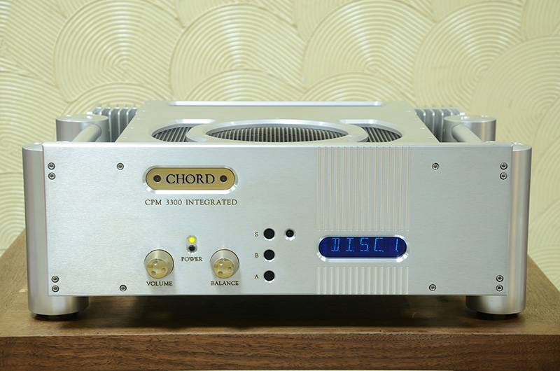 英國 和弦 CHORD CPM 3300合併功放