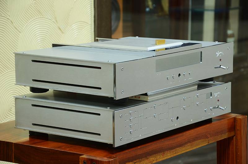 德國 柏林之聲 Burmester  979+980 轉盤解碼套裝