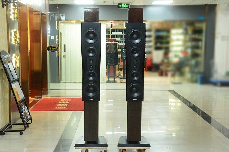 丹拿 Dynaudio Confidence C4 Platinum C4鉑金版 座地喇叭