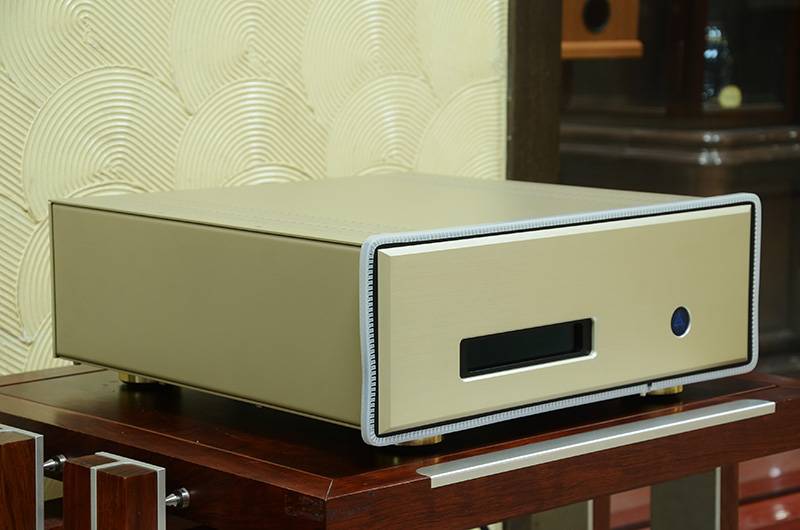 瑞士FM 411MK3 后級放大器