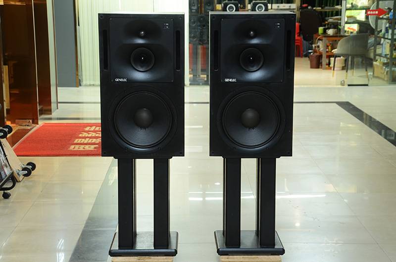 芬蘭 真力 Genelec 1037B 三分頻主動專業監聽音箱