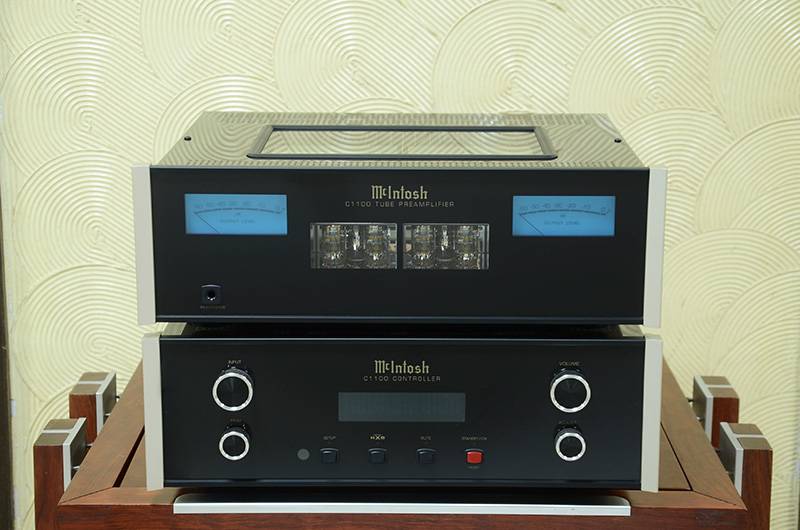 美國 麥景圖 McIntosh C1100 分離式電源前級放大器