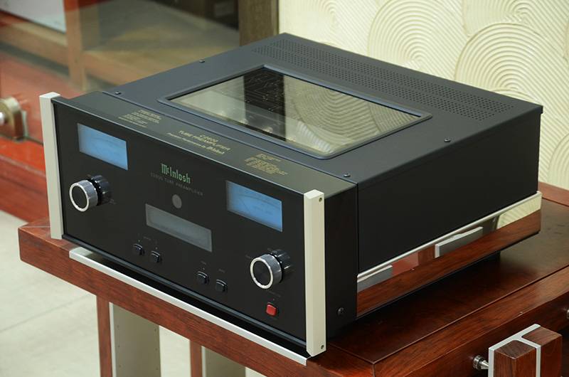 美國 麥景圖 McIntosh C2600 前级功放