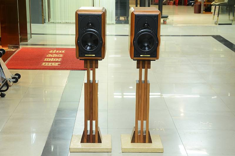 義大利 世霸 Sonus Faber Electa Amator 大情人一代 書架音箱